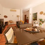 Apartment Peace Of Heaven In Algarve - Jacuzzi - By Bedzy