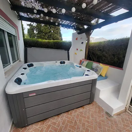 公寓 Peace Of Heaven In Algarve - Jacuzzi - By Bedzy *