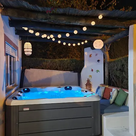 Peace Of Heaven In Algarve - Jacuzzi - By Bedzy Armação de Pêra
